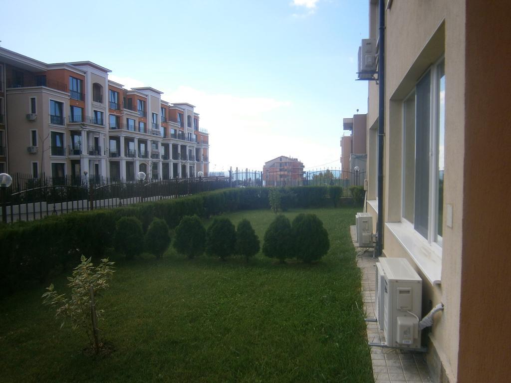 Anna Marina Apartments Sveti Vlas Rum bild