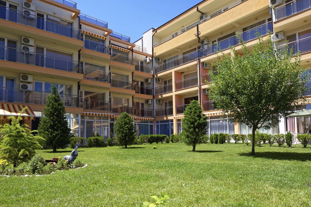Anna Marina Apartments Sveti Vlas Exteriör bild